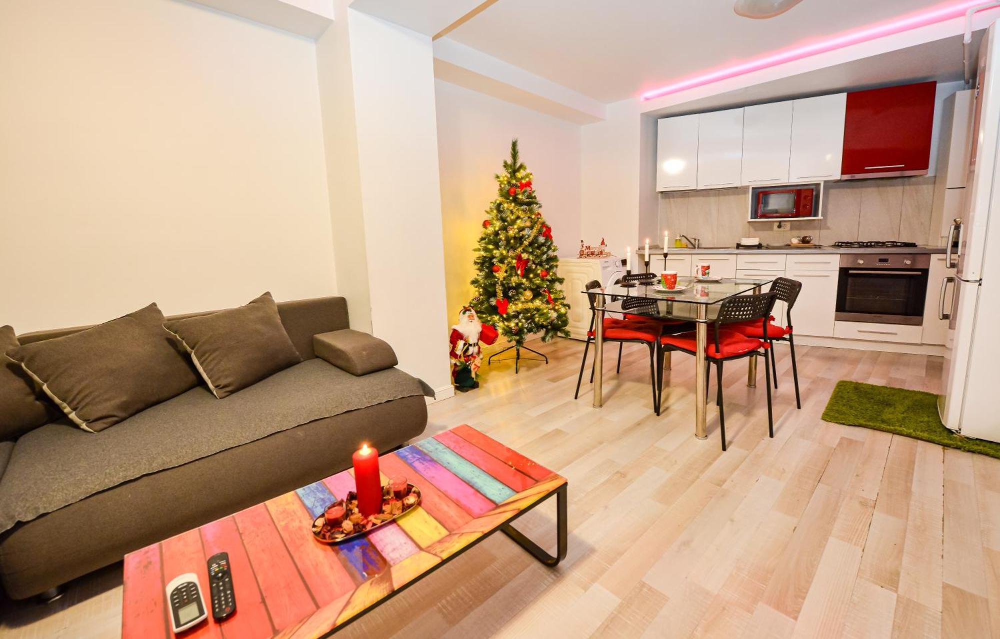 City Center Suite With Terrace Bucharest Exterior photo